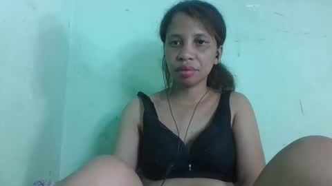 sandrinah788632 online show from May 8, 7:19 pm