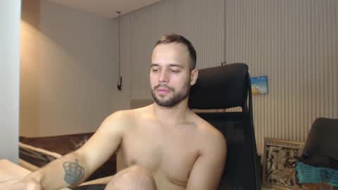 DeAlex online show from January 18, 2:23 pm
