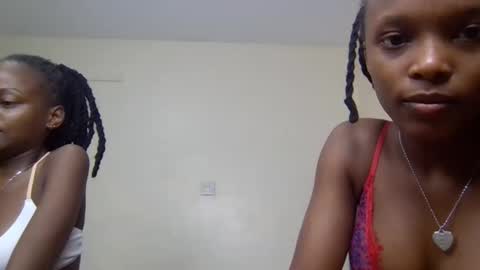 Snapshot of sandy_bby1 chatting on September 9, 12:26 pm sandy online show from September 9, 12:26 pm
