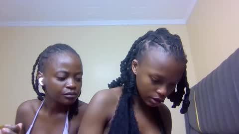 Snapshot of sandy_bby1 chatting on October 8, 1:47 am sandy online show from October 8, 1:47 am