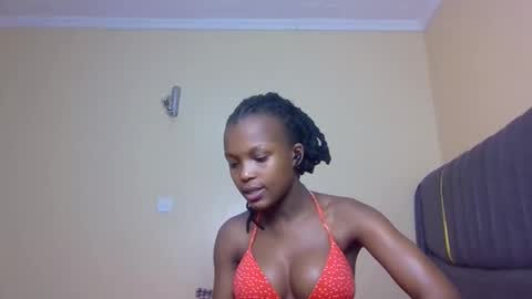 Snapshot of sandy_bby1 chatting on October 16, 5:36 pm sandy online show from October 16, 5:36 pm