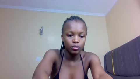 Snapshot of sandy_bby1 chatting on October 26, 4:18 am sandy online show from October 26, 4:18 am