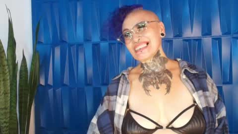 Sandy Rose online show from February 19, 11:25 pm