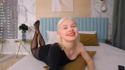 Sandy online show from January 18, 6:39 am