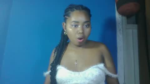 saniazzhh online show from March 27, 10:31 pm