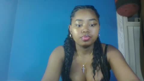 saniazzhh online show from March 30, 6:42 pm