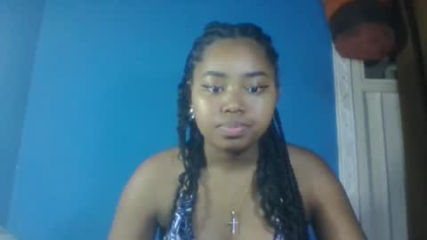 saniazzhh online show from March 31, 7:58 pm