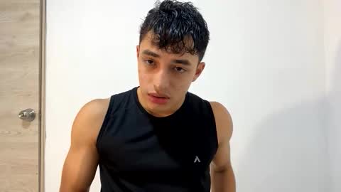 santi36rt online show from March 8, 11:30 pm