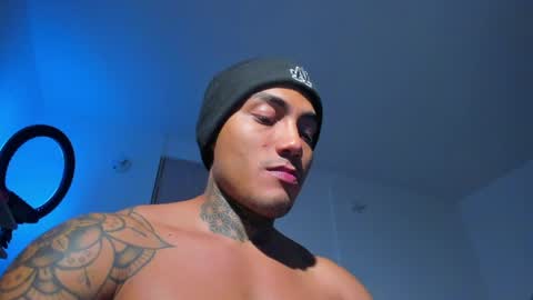 Santi Ferrer online show from May 12, 4:42 am