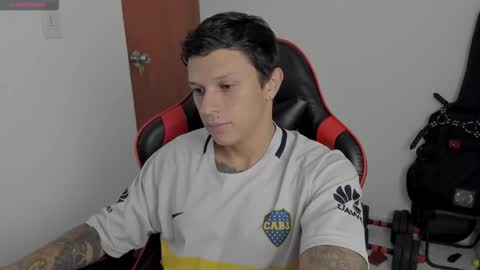 Snapshot of santi_alpha chatting on September 23, 11:08 pm Santi online show from September 23, 11:08 pm