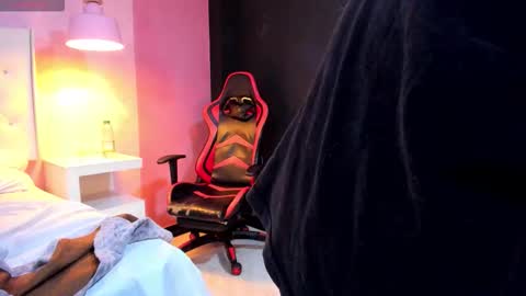 SantiAbader online show from November 7, 6:19 pm