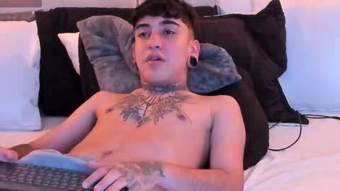 SantiAbader online show from December 5, 7:28 am