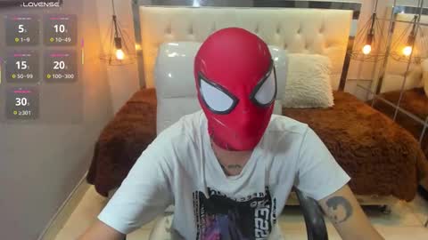 Snapshot of santiago_morgan chatting on March 8, 10:35 pm SANTIAGO online show from March 8, 10:35 pm