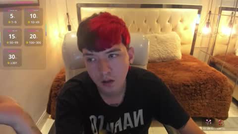 Snapshot of santiago_morgan chatting on March 15, 10:38 pm SANTIAGO online show from March 15, 10:38 pm