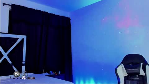 Santi Reyes online show from February 13, 5:48 am