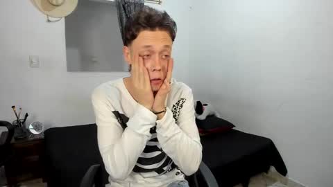 Snapshot of santiceballo chatting on May 14, 5:36 am Julius Novachrono online show from May 14, 5:36 am
