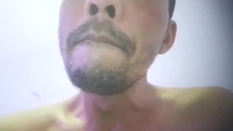 Snapshot of santichai561323 chatting on November 24, 5:34 pm santichai561323 online show from November 24, 5:34 pm