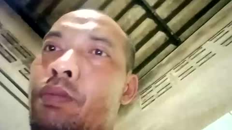 Snapshot of santichai561323 chatting on March 24, 8:36 pm santichai561323 online show from March 24, 8:36 pm