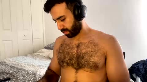 Papi online show from December 16, 10:13 pm