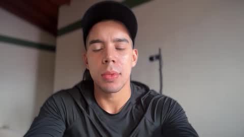 santoxxxkinney online show from February 3, 3:06 pm