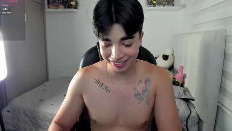 Mr. Santiago online show from December 17, 1:28 pm