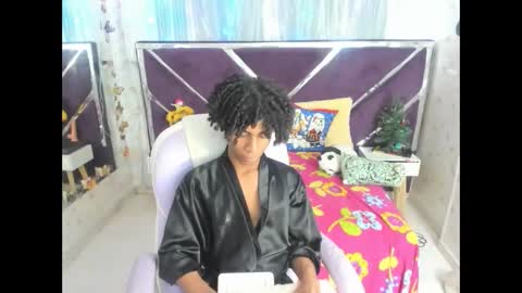 santy online show from November 14, 11:42 am