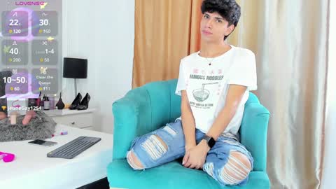 Snapshot of santy_carrington chatting on January 24, 4:06 pm Santiago Carrington online show from January 24, 4:06 pm
