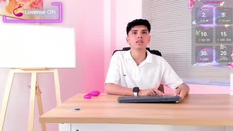 Snapshot of santy_carrington chatting on March 23, 8:02 pm Santiago Carrington online show from March 23, 8:02 pm