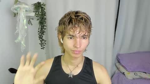 kitty online show from October 12, 1:26 am