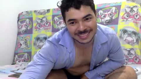 Snapshot of santy_sexymen chatting on October 2, 4:08 am santy_sexymen online show from October 2, 4:08 am