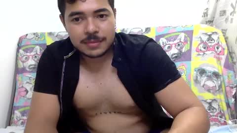 Snapshot of santy_sexymen chatting on October 3, 3:58 am santy_sexymen online show from October 3, 3:58 am