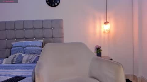 santy_stump online show from October 8, 11:24 pm