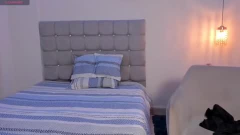 santy_stump online show from October 16, 9:16 pm