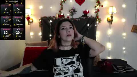 sanyaseraphine0 online show from May 18, 7:09 pm