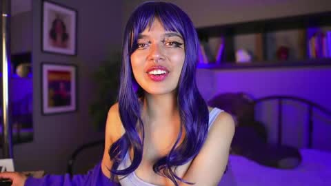 saphyralux online show from May 15, 9:27 am