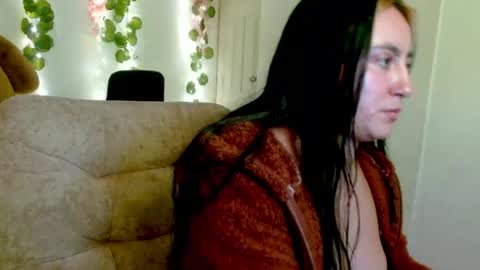 sara961991 online show from May 21, 2:46 pm
