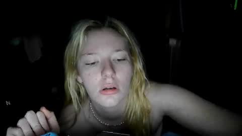 Snapshot of sara9920 chatting on March 26, 12:22 pm sara9920 online show from March 26, 12:22 pm