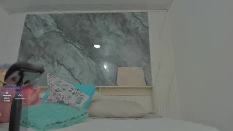 sara allenx online show from October 26, 11:49 am