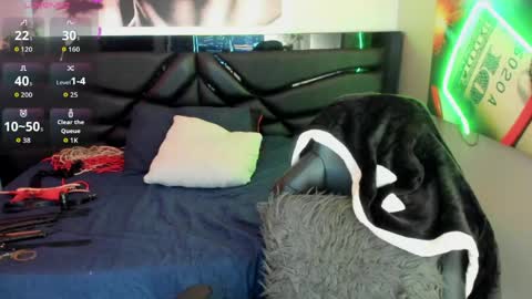 sara_bdsm online show from May 14, 2:57 pm