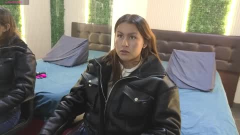 Snapshot of sara_blue13 chatting on April 5, 1:30 pm Sara online show from April 5, 1:30 pm