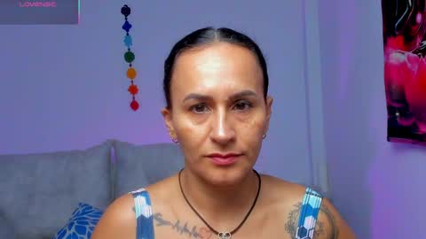 Snapshot of sara_charmy chatting on May 7, 11:04 am online show from May 7, 11:04 am