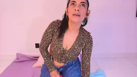 Sara Cook online show from May 16, 12:04 pm