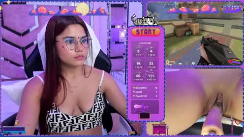 Snapshot of sara_hil chatting on January 4, 11:59 pm Sara online show from January 4, 11:59 pm
