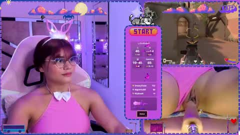 Snapshot of sara_hil chatting on March 11, 1:05 am Sara online show from March 11, 1:05 am