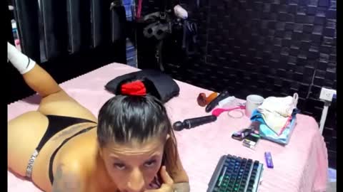 Snapshot of sara_hot_2 chatting on February 12, 6:19 am no limits sarah online show from February 12, 6:19 am