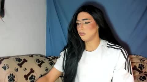 sara_hunter12 online show from November 26, 11:33 am