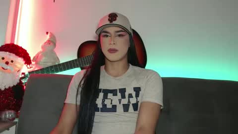 sara_hunter12 online show from December 20, 10:11 am