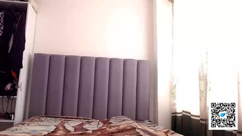 sara_johnson__ online show from January 13, 2:55 pm