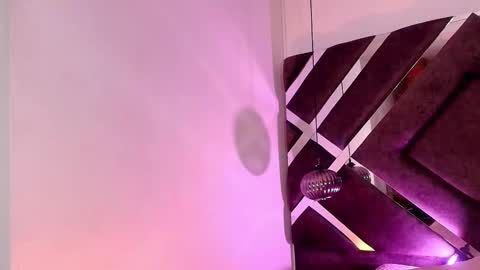 Snapshot of sara_lopee1 chatting on September 22, 11:56 am sara_lopee1 online show from September 22, 11:56 am