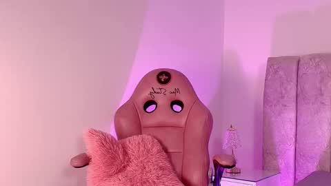 sara_lopee1 online show from November 12, 11:54 am